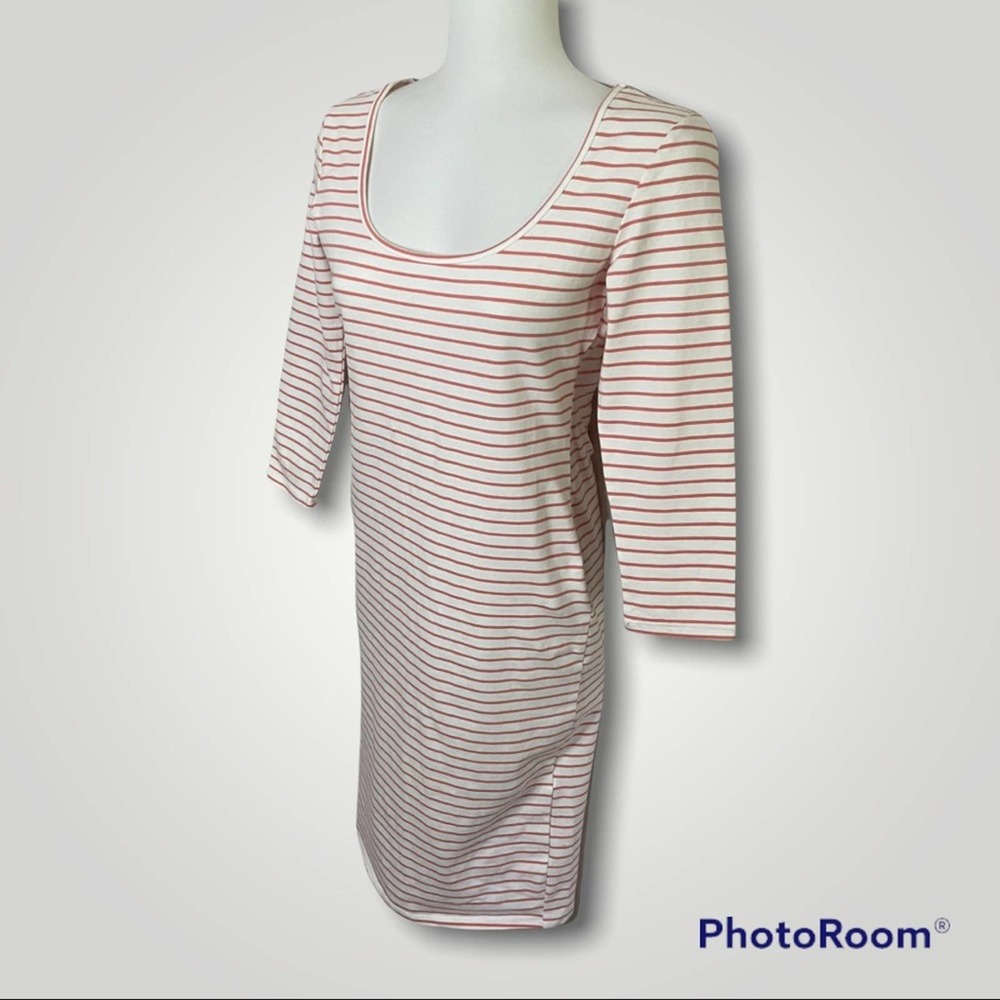 Forever 21 White & Coral Stripe Bodycon Dress - Picture 4 of 16